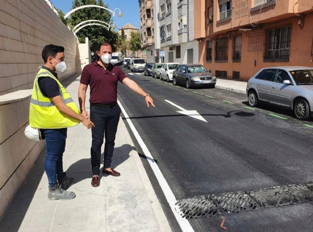 Aguas de Lorca renueva la red de abastecimiento y recogida de aguas pluviales de la calle San Fernando