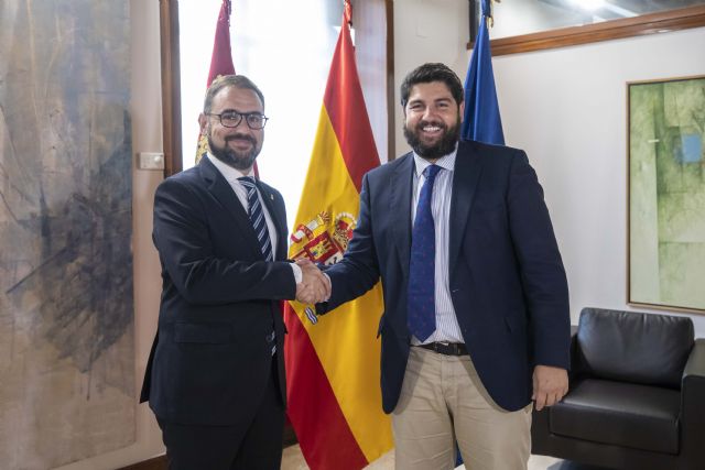 López Miras se reúne con el alcalde de Lorca