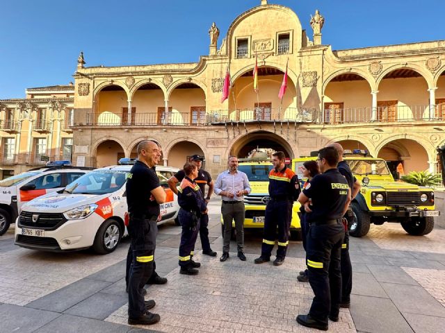 La eficiencia de los efectivos del plan INFOMUR evitan que varios avisos se conviertan en incendios forestales en Lorca este verano