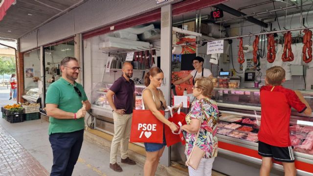 La renovación de la Plaza de Abastos de La Hortaliza en el barrio de San Cristóbal, una realidad gracias a la gestión socialista