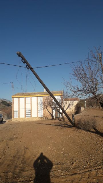 Los vecinos de Nogalte sufren otros dos robos de tendido eléctrico en su pedanía durante la pasada noche, con más de medio kilómetro de cable sustraído