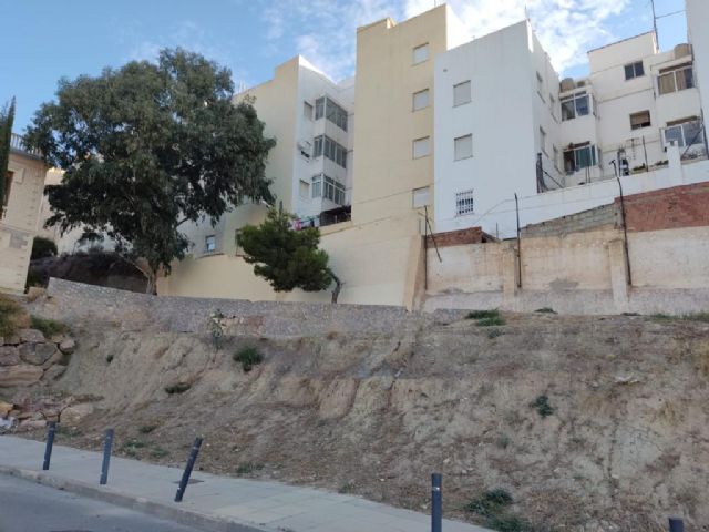 El Ayuntamiento de Lorca finaliza el acondicionamiento del entorno de la calle Catedrático Joaquín Casalduero y Campus Universitario