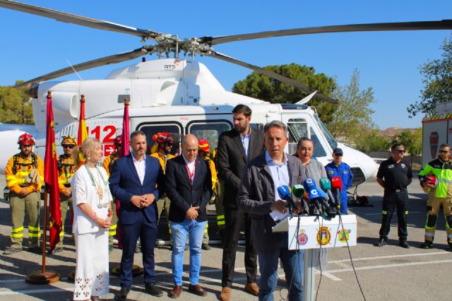 Más de una veintena de efectivos vigilan el territorio municipal contra los incendios este verano