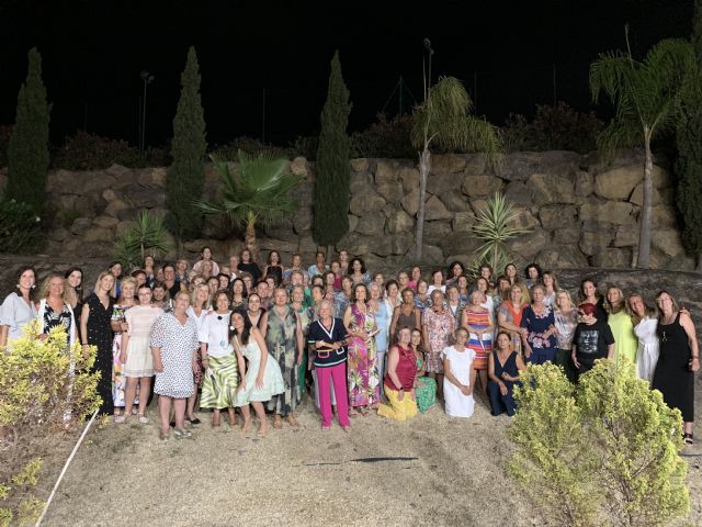 Las blancas celebran su tradicional cena de verano en Águilas