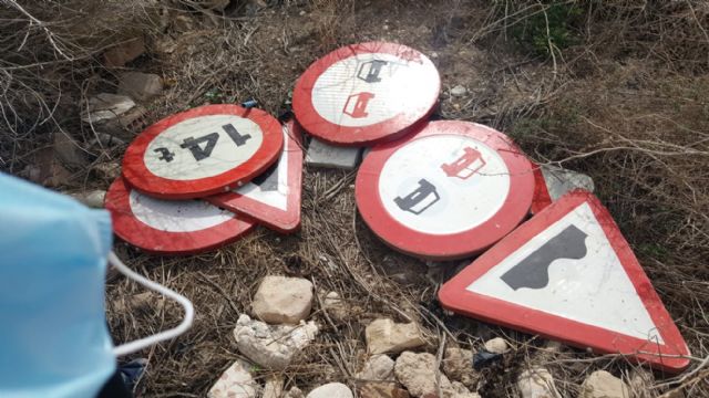 Los recursos humanos destinados a la vigilancia, control y protección de espacios naturales y cauces públicos de Lorca son muy escasos