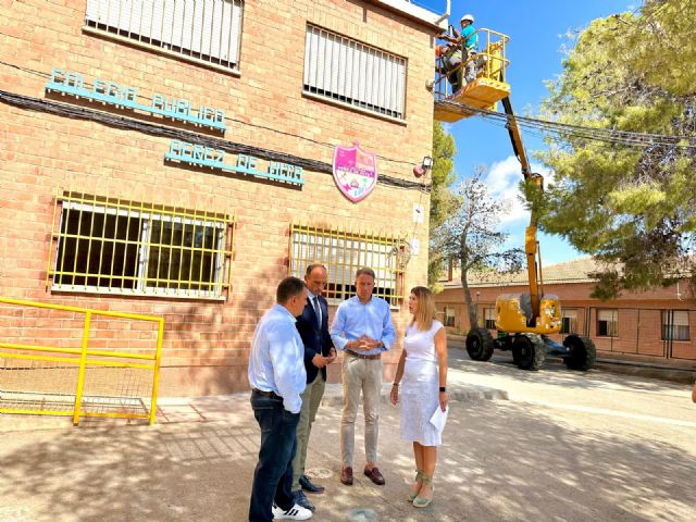 Los centros escolares de Lorca se ponen a punto para 'la vuelta al cole'