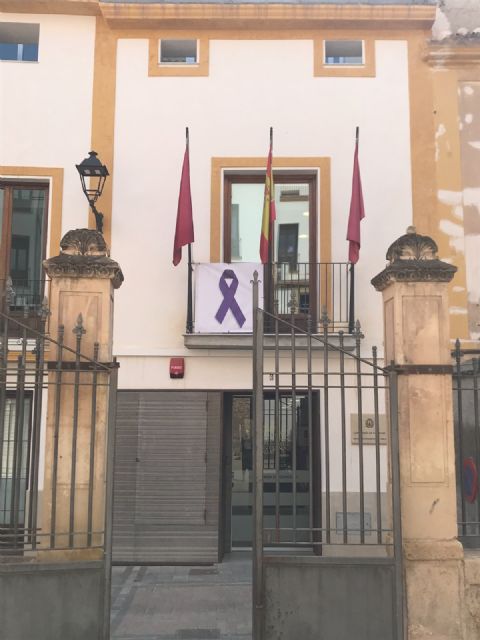 El punto de atención itinerante del Programa Oblatas Murcia para el asesoramiento a mujeres en contextos de prostitución atiende a 80 mujeres en Lorca