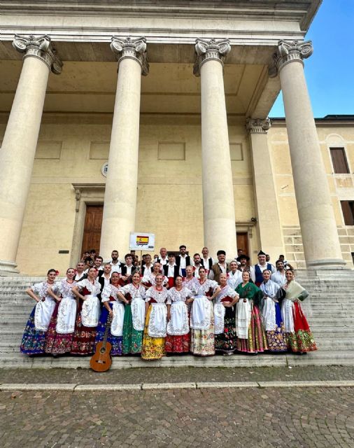 Coros y Danzas de Lorca embajadores de nuestra Ciudad por la Región de Véneto en Italia