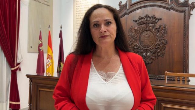 Antonia Pérez: 'Exigimos al Gobierno Regional que mantenga el servicio de comedor escolar en Almendricos para garantizar la conciliación de las familias'