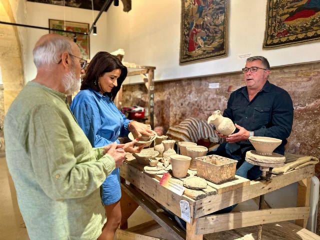 Llega una nueva edición del 'Taller de Alfarería' de la Casa del Artesano