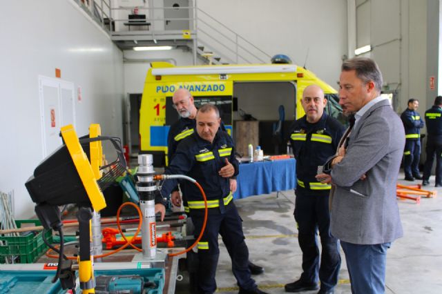 El Ayuntamiento envía a Paiporta la Unidad de Consolidación de Estructuras en Emergencias y Catástrofes del Servicio de Emergencias y Protección Civil de Lorca