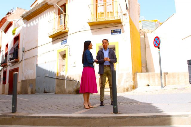 El Ayuntamiento proyecta sacar a la luz otro tramo de la muralla medieval junto al Porche de San Antonio