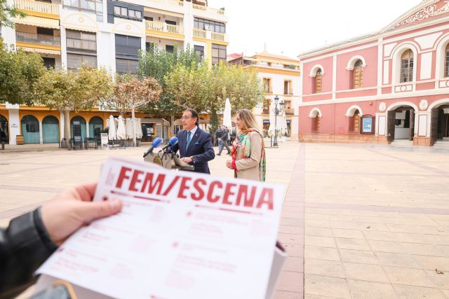 El Auditorio Margarita Lozano reunirá el domingo a más de medio centenar de mujeres dentro de la muestra de teatro FEM/Escena