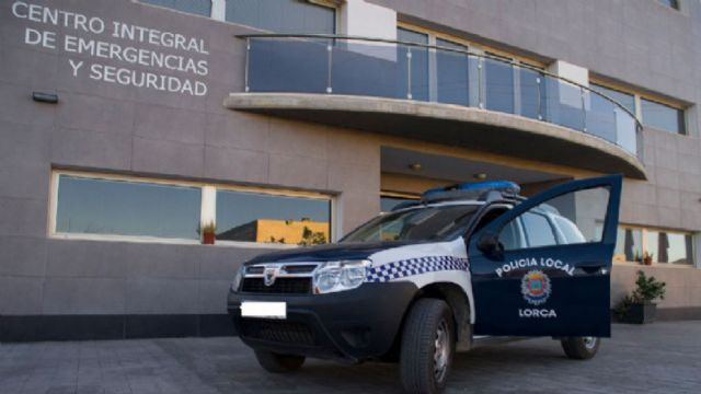 El PSOE de Lorca denuncia que, por segunda vez este verano, la Policía Local está sin línea telefónica para los ciudadanos por negligencia de Fulgencio Gil